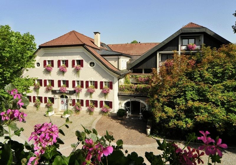 Hotel Gasthof Bräuwirth Bergheim Exterior foto